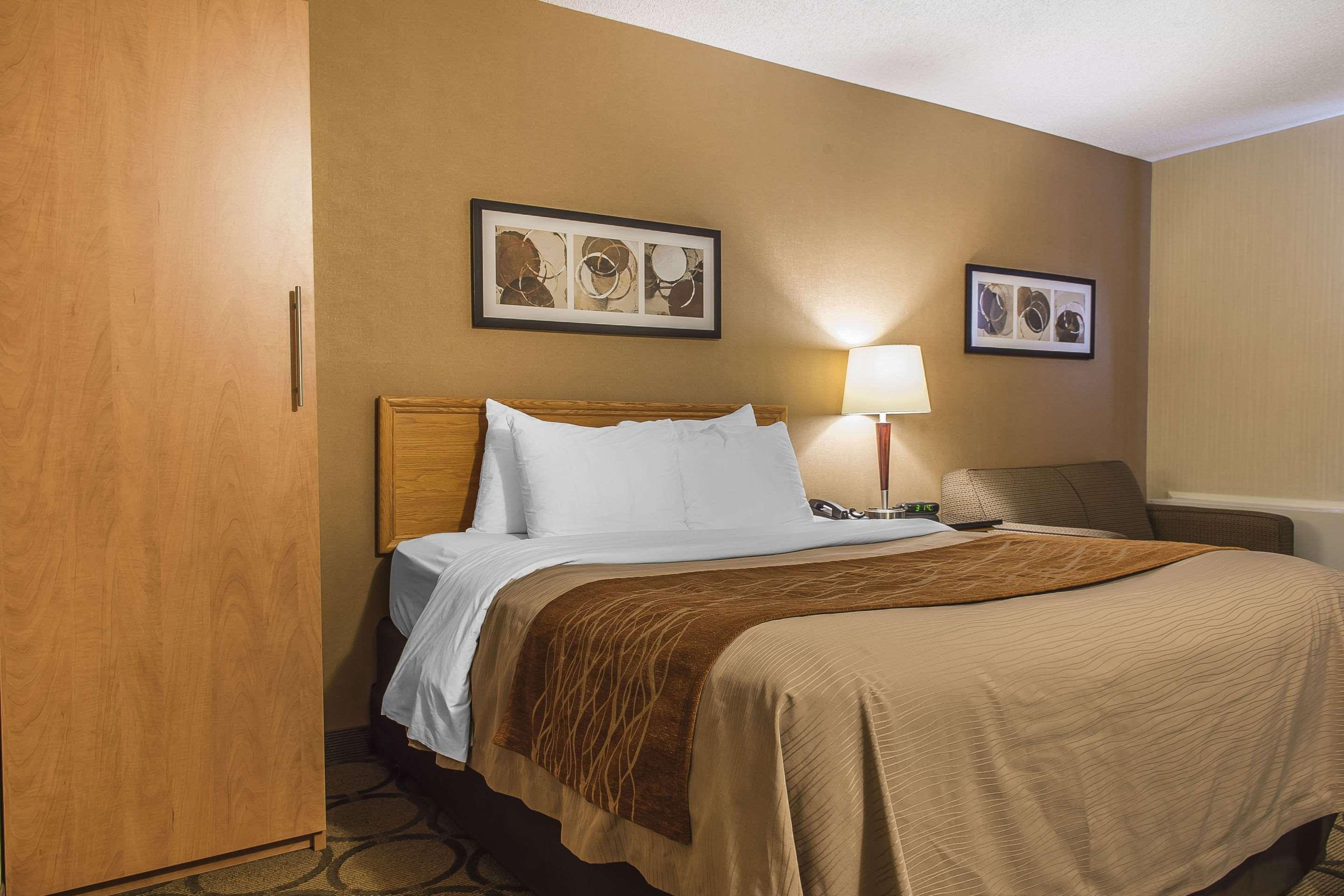 Comfort Inn Sept-Îles Kültér fotó