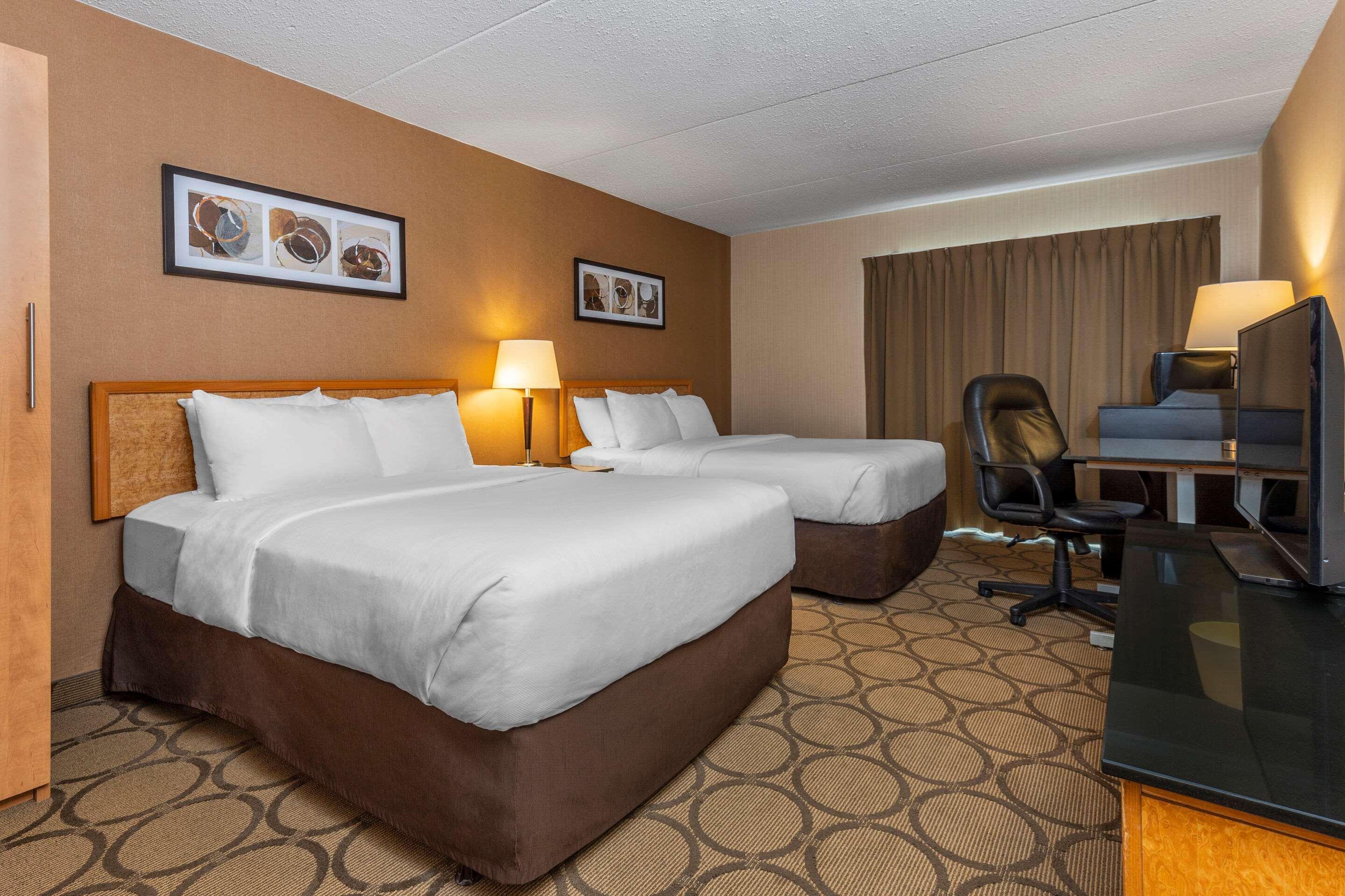 Comfort Inn Sept-Îles Kültér fotó