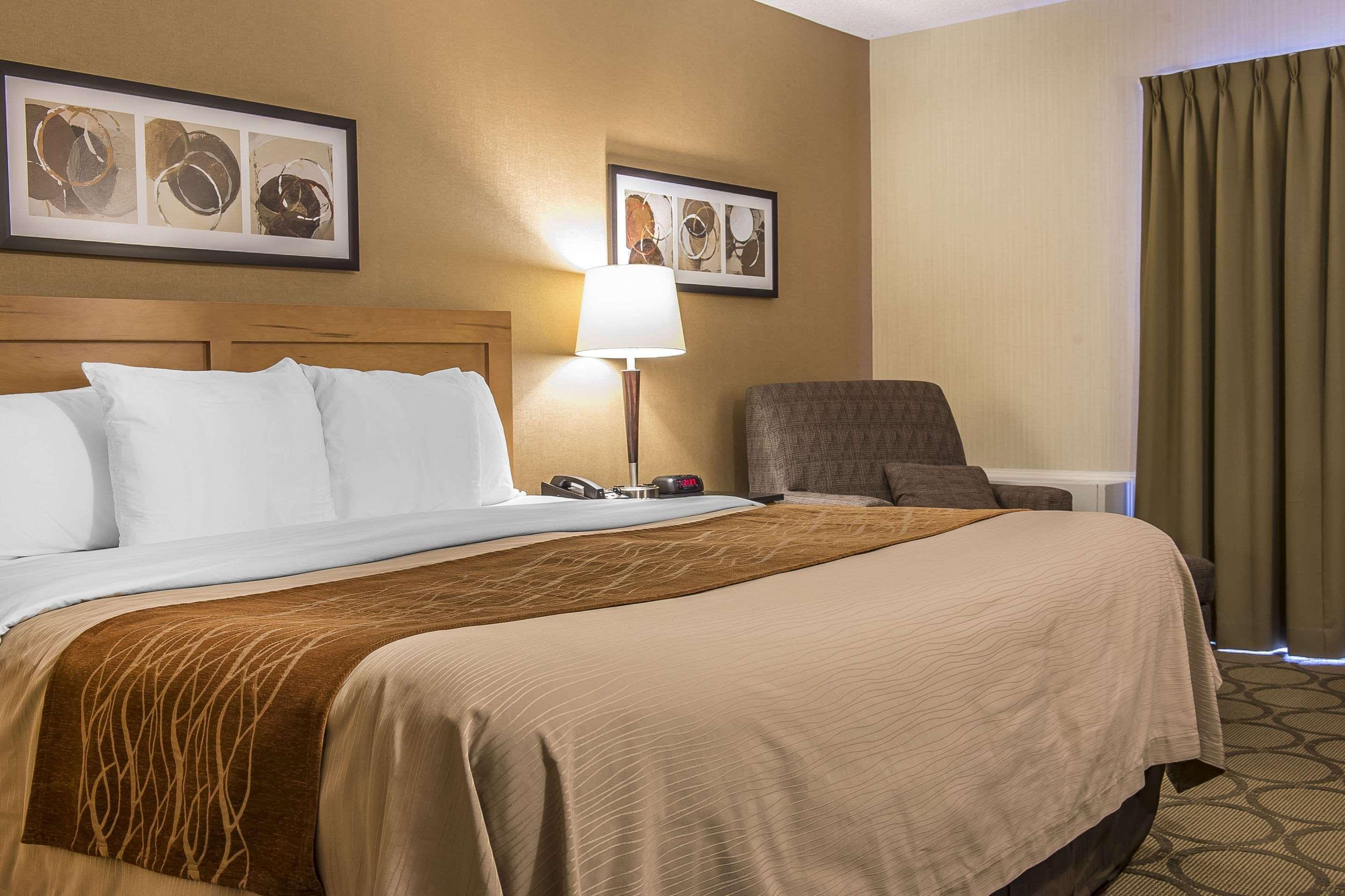Comfort Inn Sept-Îles Kültér fotó