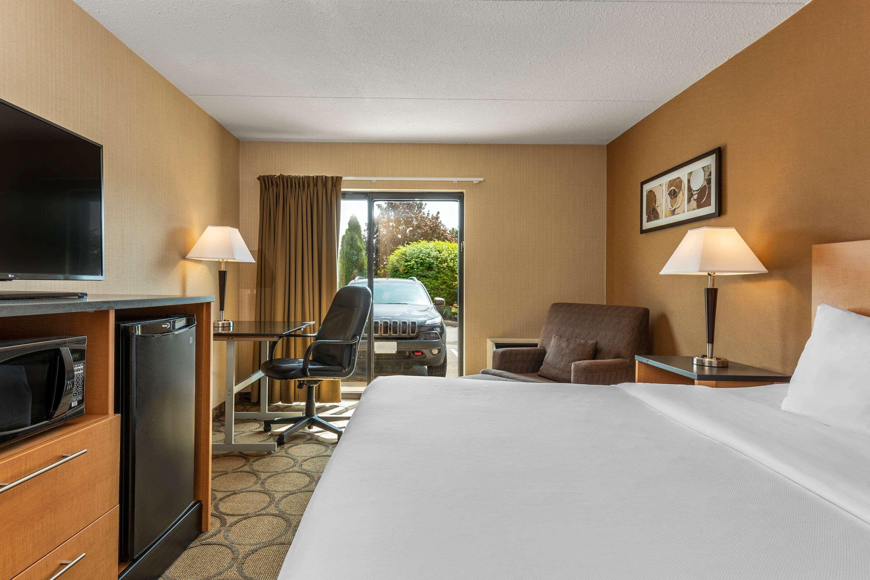 Comfort Inn Sept-Îles Kültér fotó