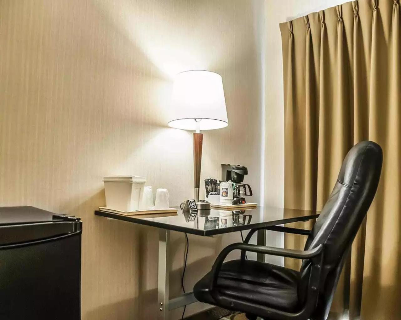 Comfort Inn Sept-Îles Kültér fotó